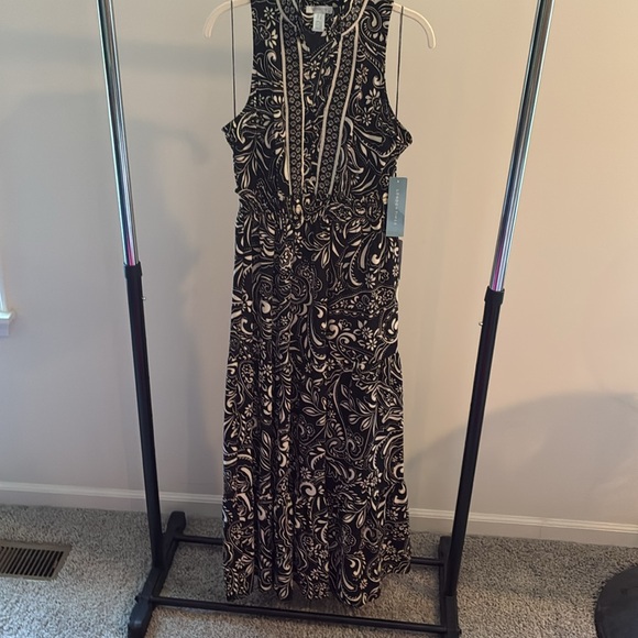 NWT Dress HAWAIIAN PAISLEY Crepe Split Ruffle Neck Maxi Dress Black Sleeveless - Picture 14 of 15